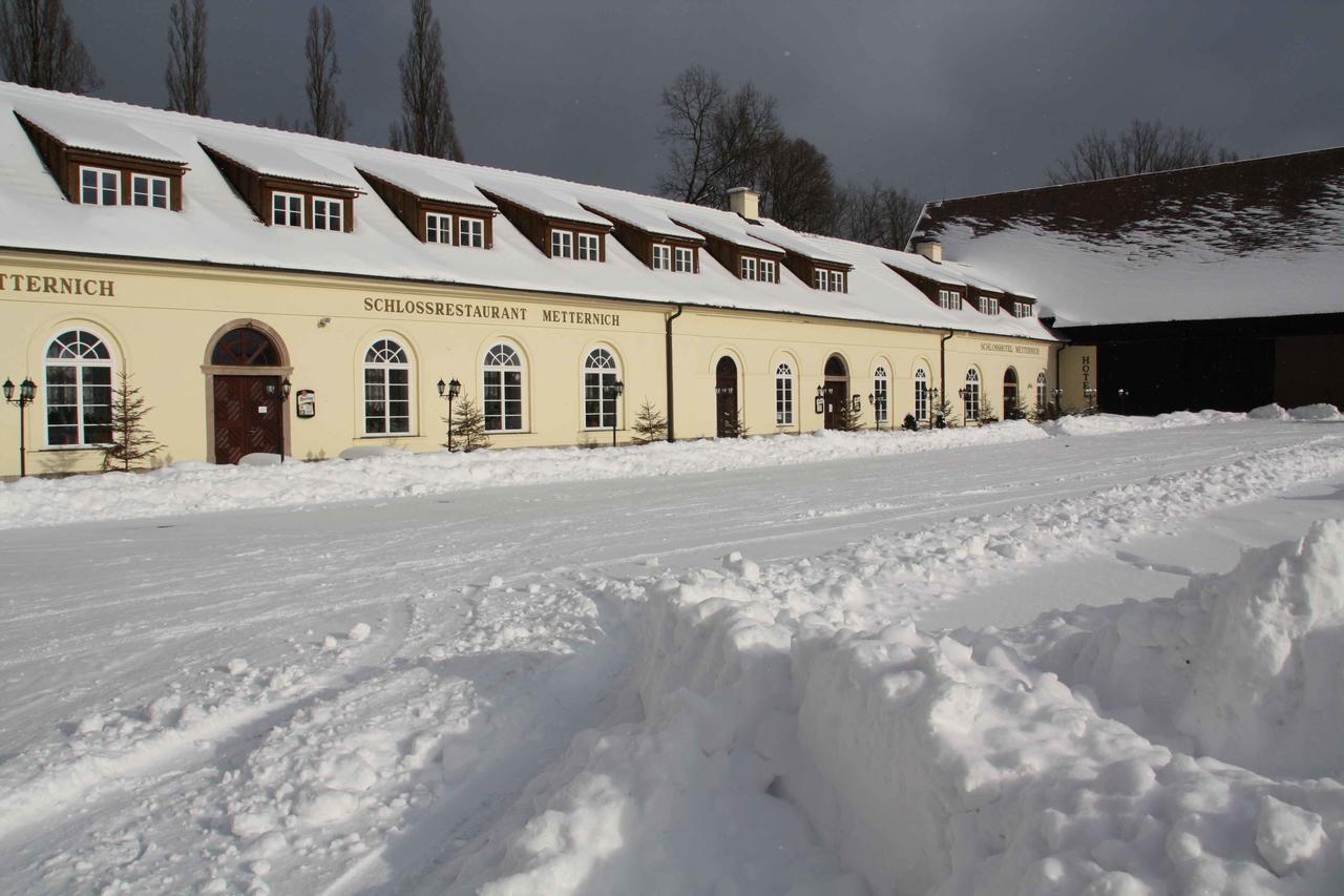 Zamecky Hotel Metternich Velka Hledsebe Exteriör bild
